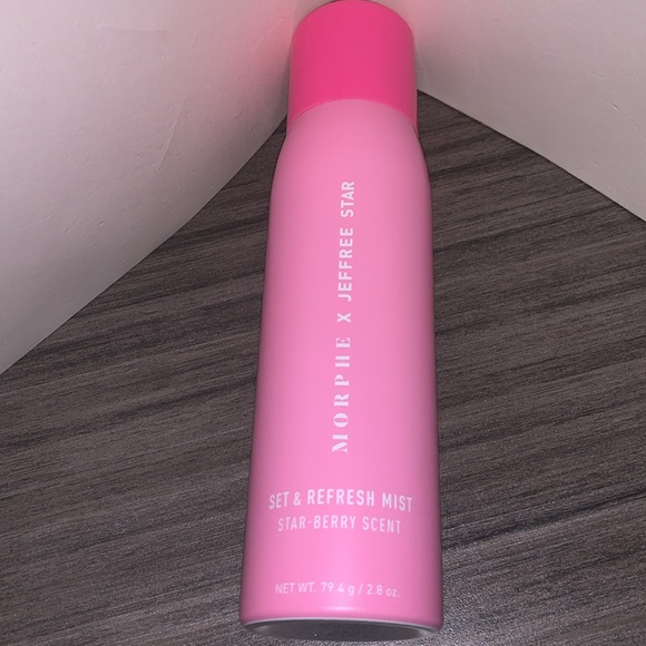 Morphe x Jeffree Star NEW Set & Refresh Mist in Star-Berry Scent - Picture 2 of 5